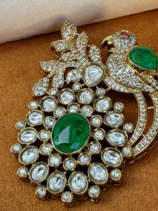 Prithvi Emerald Polki Brooch