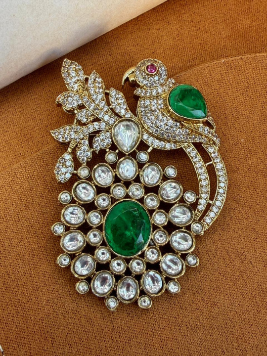 Prithvi Emerald Polki Brooch