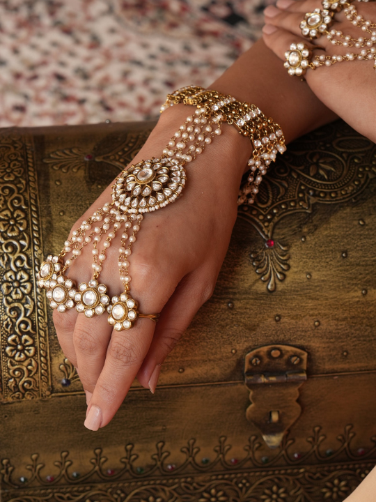 Shagun Antique Polki HathPhool ( Pair )