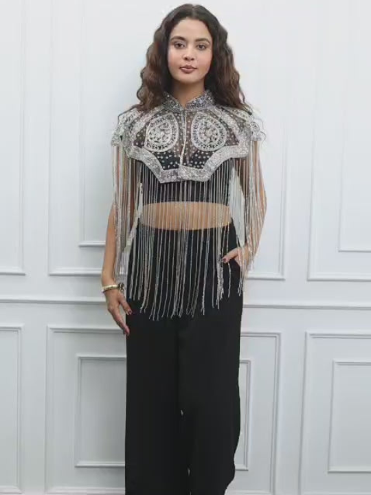 Moonlight Silver tubelight cape