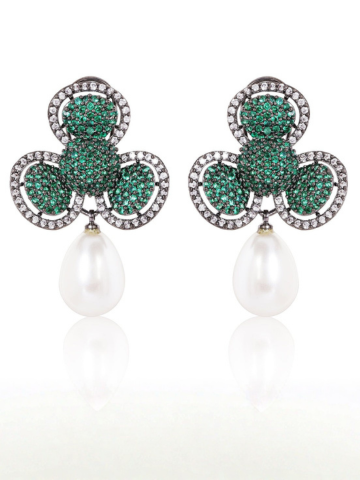 Aara Earrings - Green