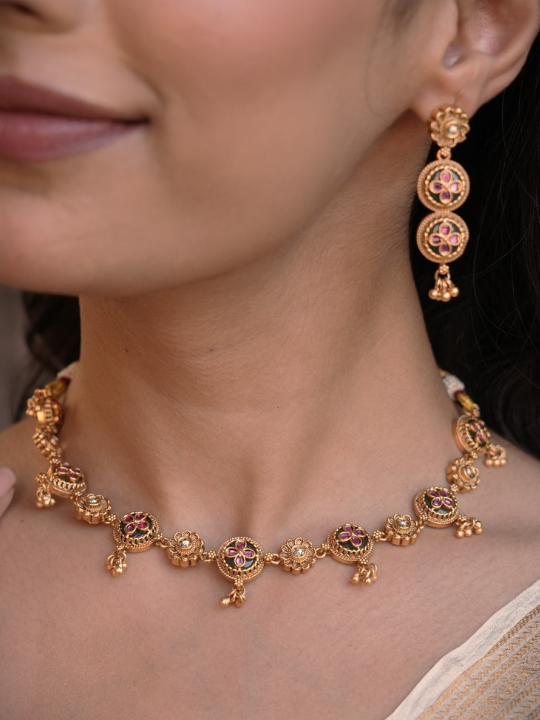 Nimrat Antique Necklace Set