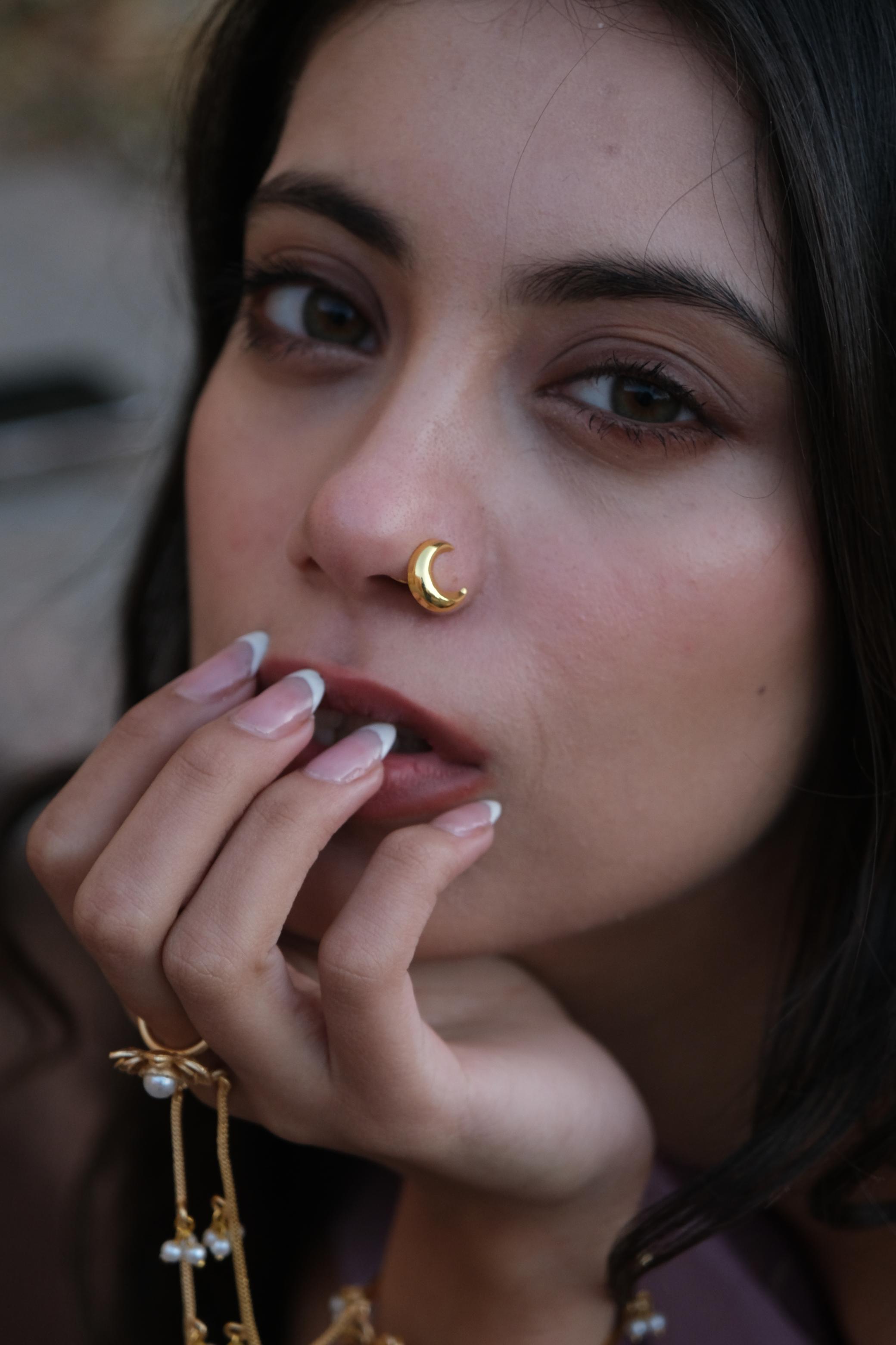 Shanta Nose Pin