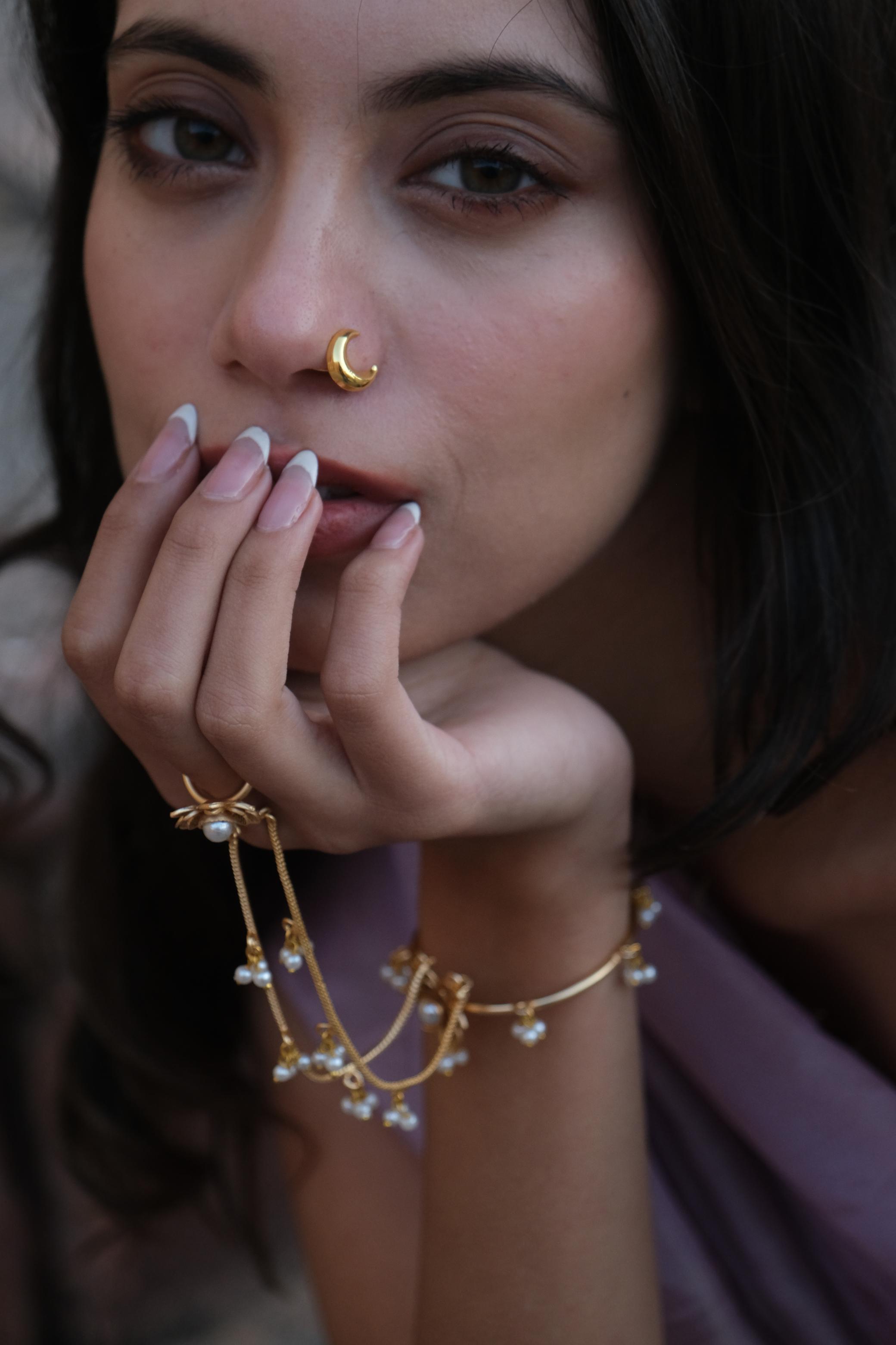 Shanta Nose Pin