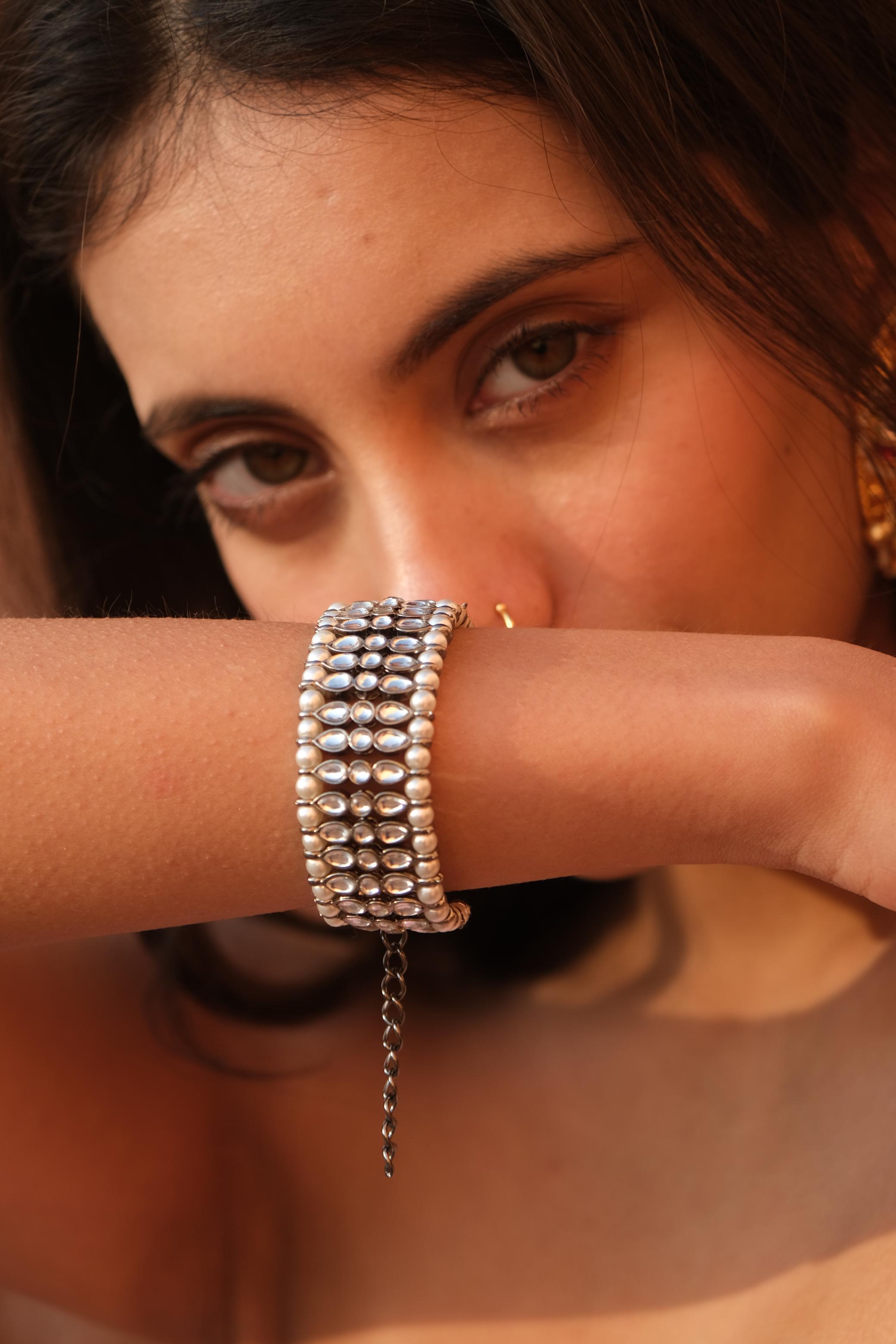 Soraya Bangles