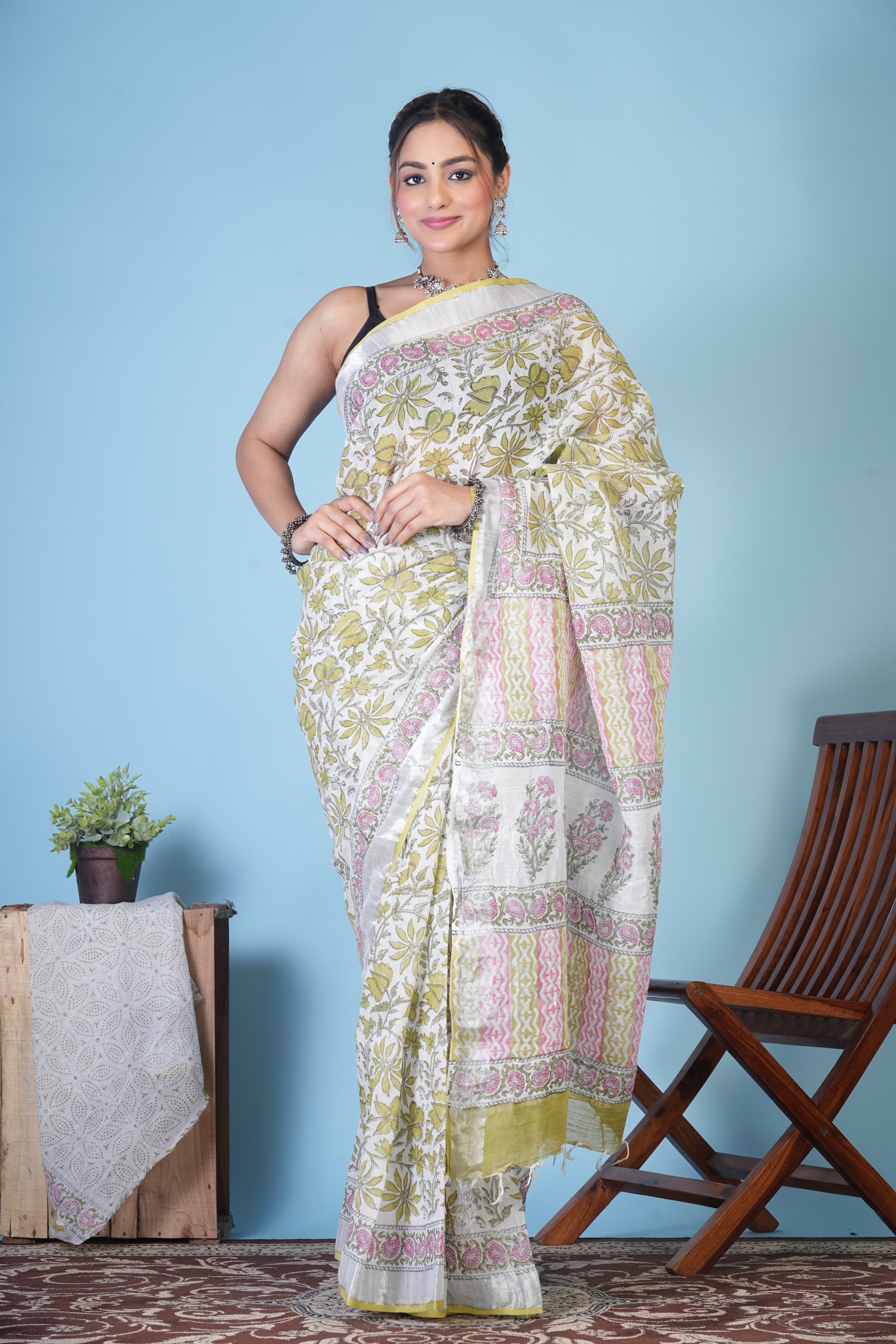 Prakriti Pastel Bloom Linen Saree