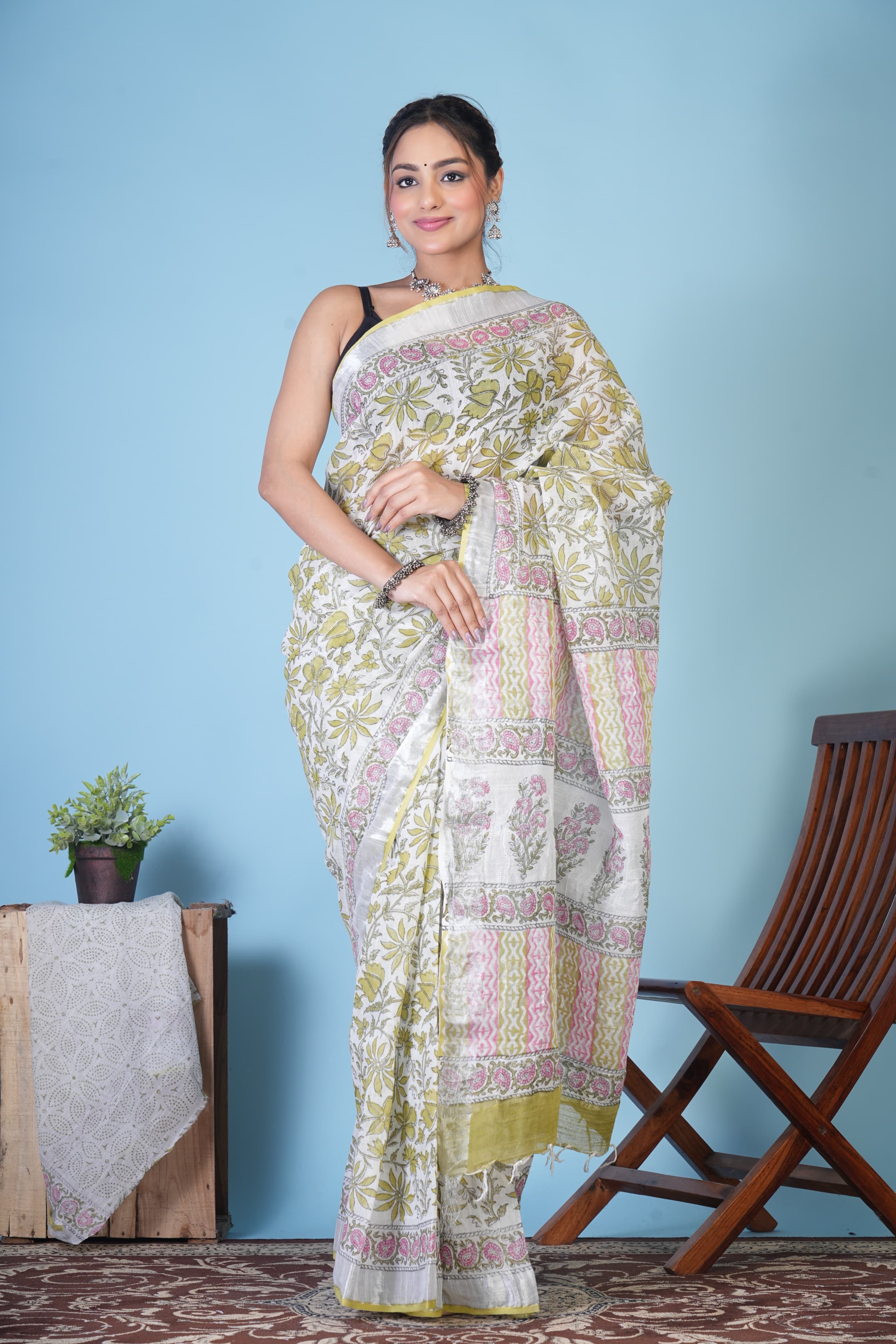 Prakriti Pastel Bloom Linen Saree