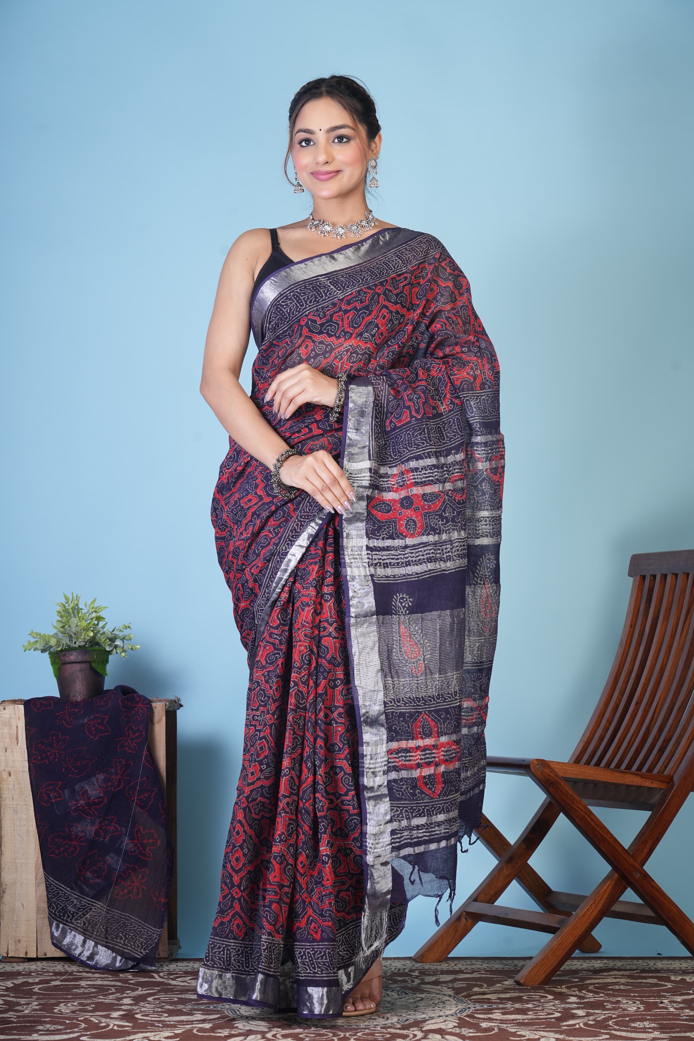 Nishka Midnight Linen Saree
