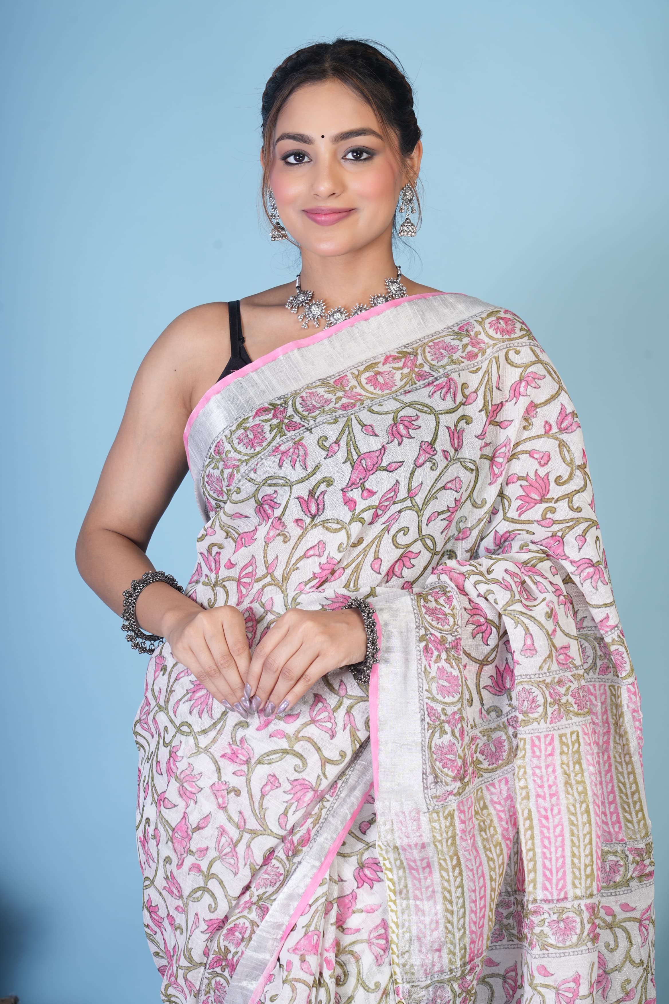 linen sarees with blouse31