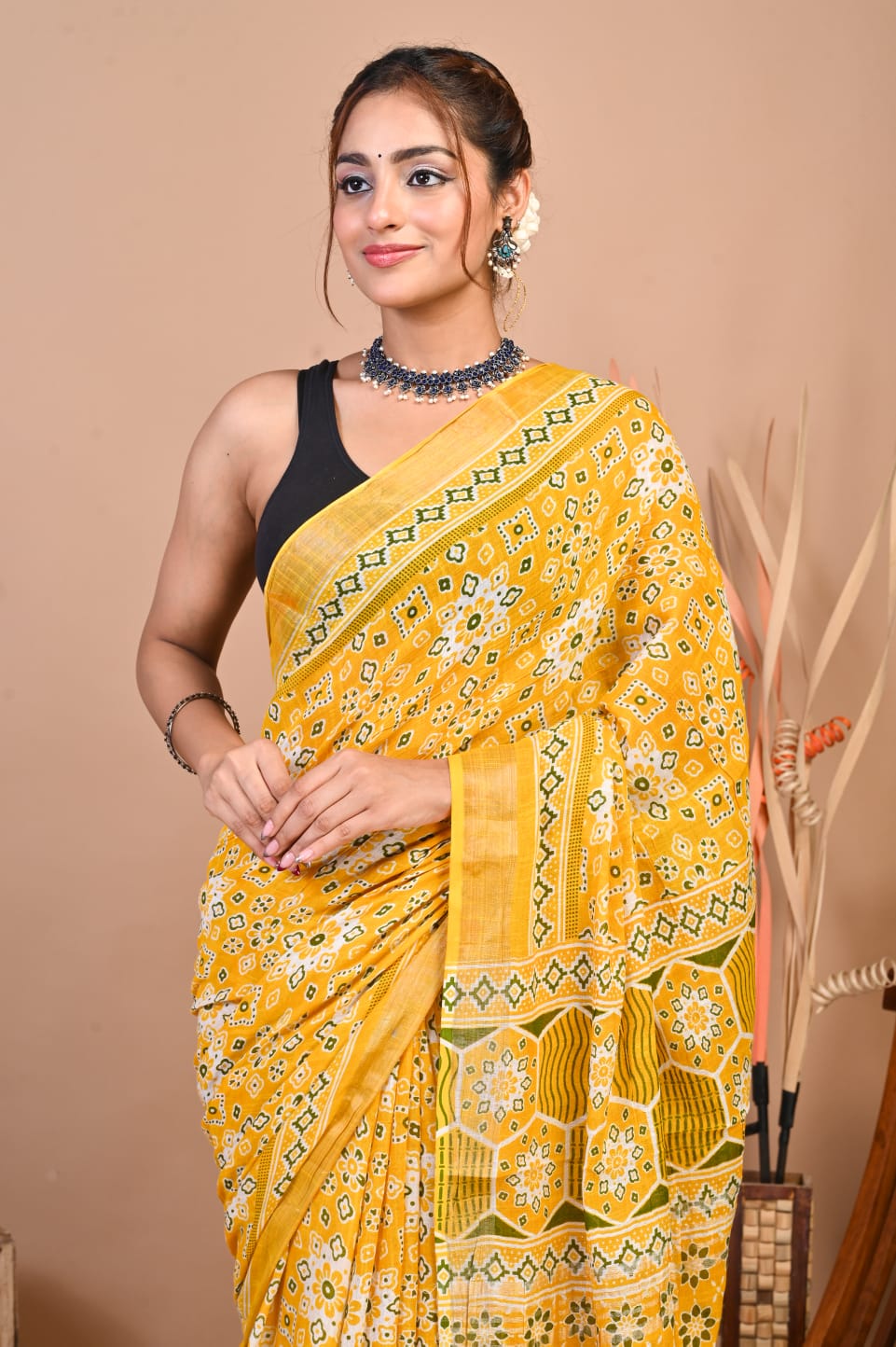 Peetambara Bloom Linen Saree