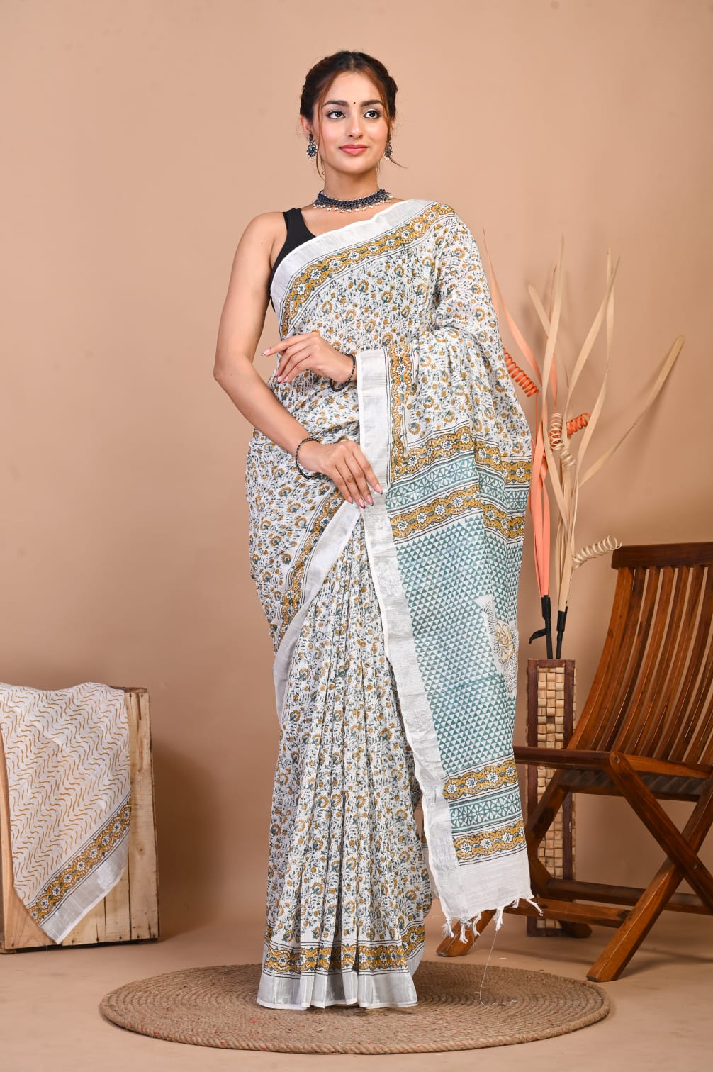 Shwetika Bloom Linen Saree